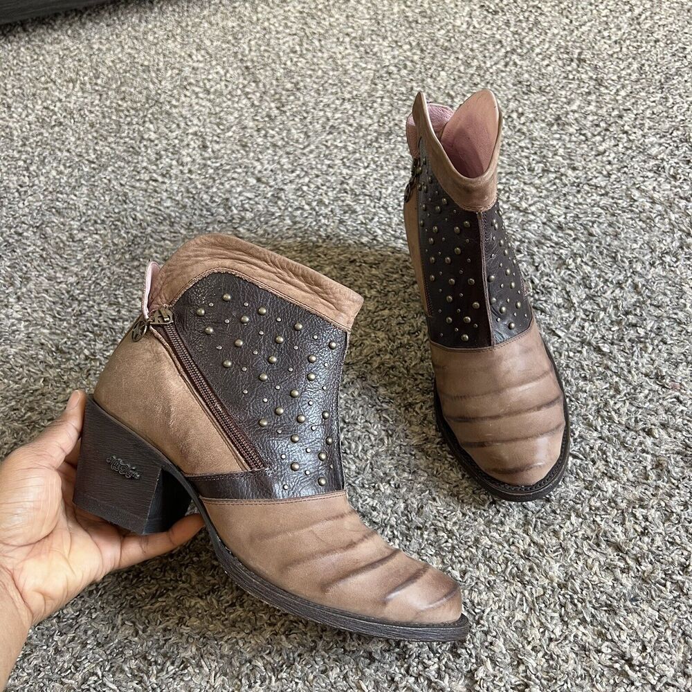 MISS MACIE Studs Ankle Boot 9 M Piper Ribbed Zipper Brown Patchwork Leather New
